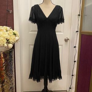 Badgley Michka 100% silk dress, size 2